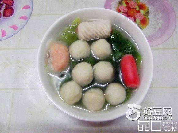 火锅丸子生菜汤