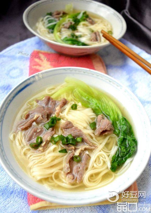 生菜肉片挂面