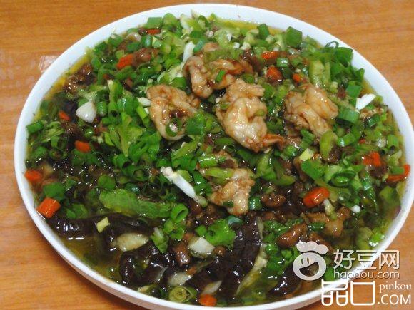 鲜虾肉末浇茄龙