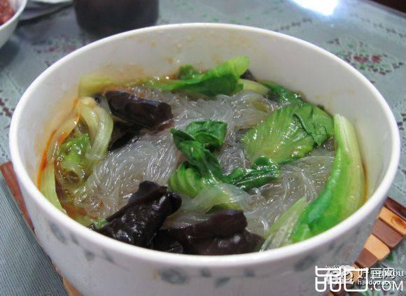 生菜木耳粉丝汤