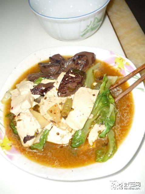 生菜猪血豆腐