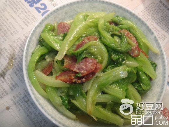 腊肠炒生菜