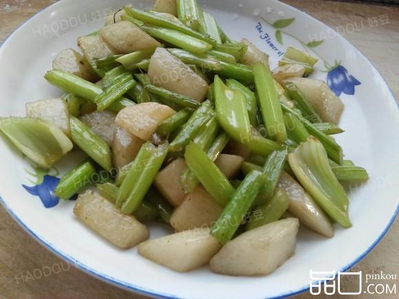 清炒芹菜山药