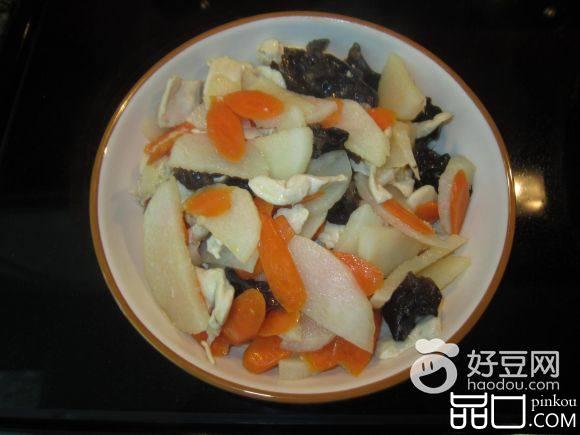 山药烩鸡片