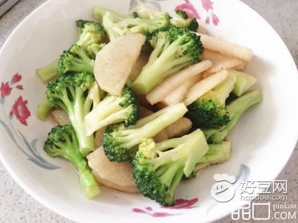 西兰花炒山药