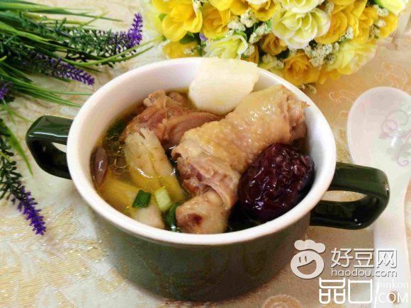黄芪山药母鸡汤