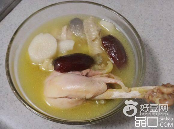 山药大枣炖鸡汤