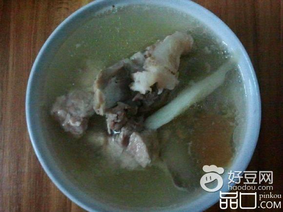 骨头炖汤