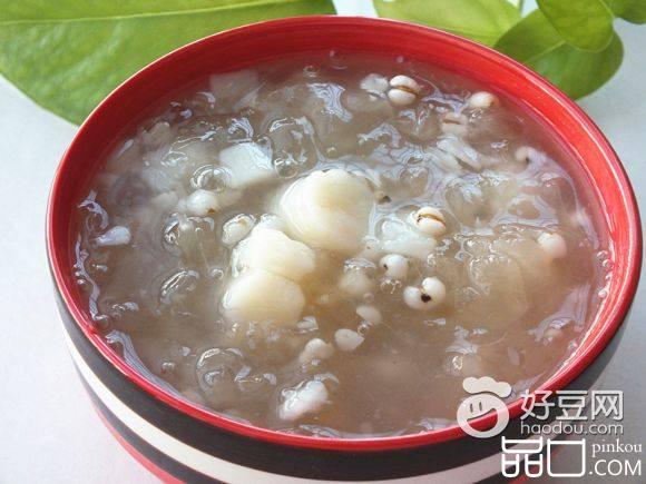 山药薏米银耳羹