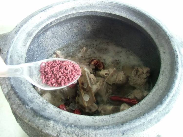 啤酒鸭煲步骤6
