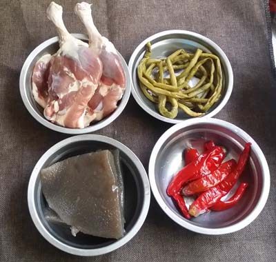魔芋鸭腿步骤1