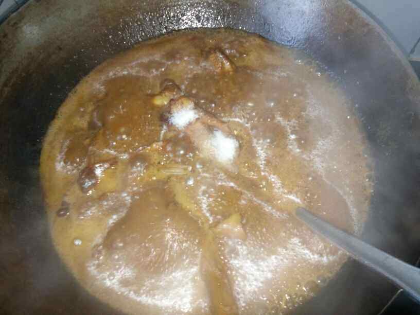 炖鸭腿步骤11