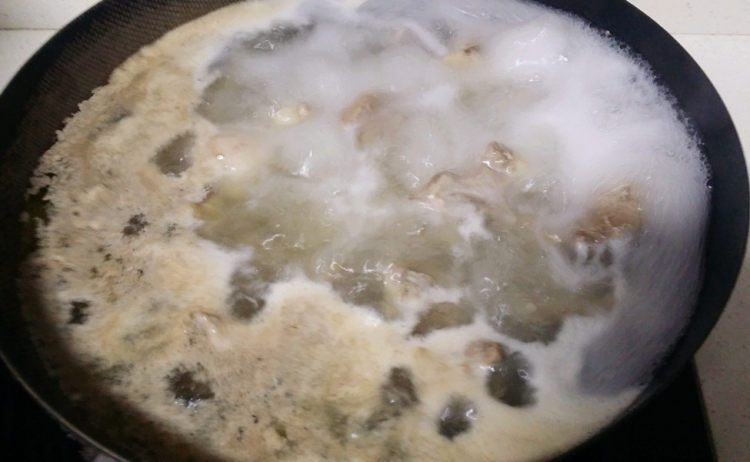 啤酒烧鸭肉步骤4