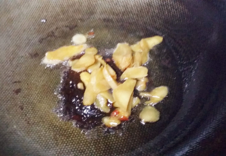 啤酒烧鸭肉步骤5
