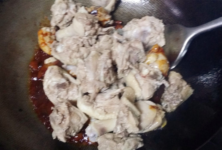 啤酒烧鸭肉步骤7