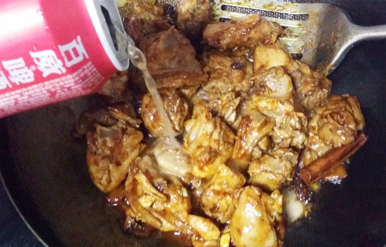 啤酒烧鸭肉步骤10