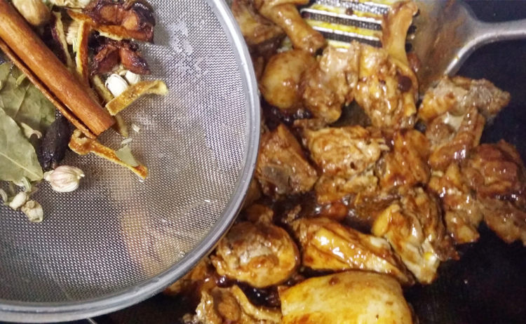 啤酒烧鸭肉步骤9