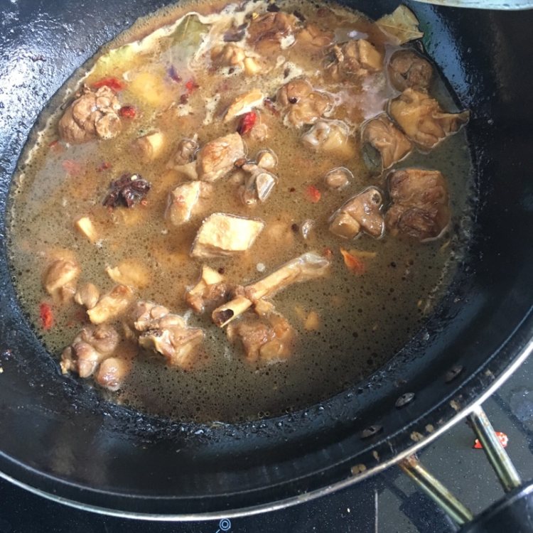 红烧鸭腿步骤5