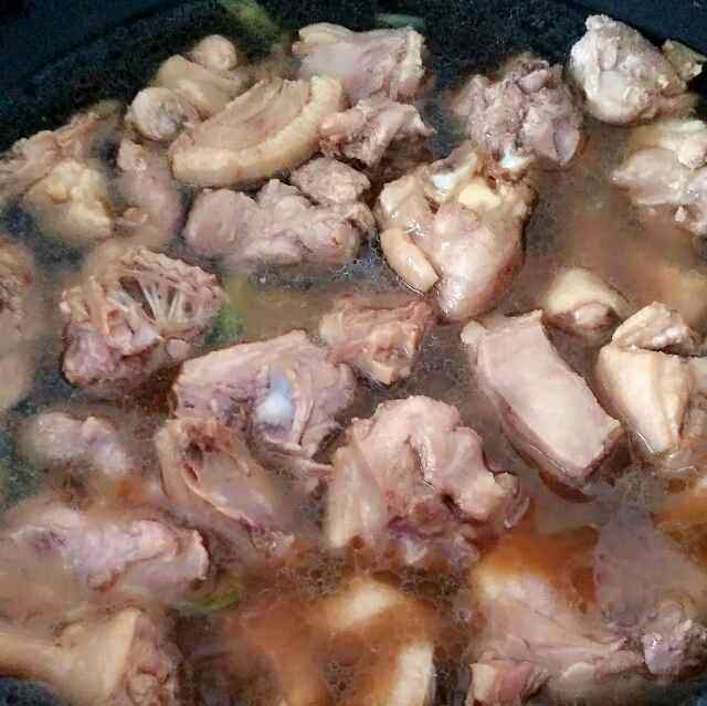 鸭腿炖土豆步骤7