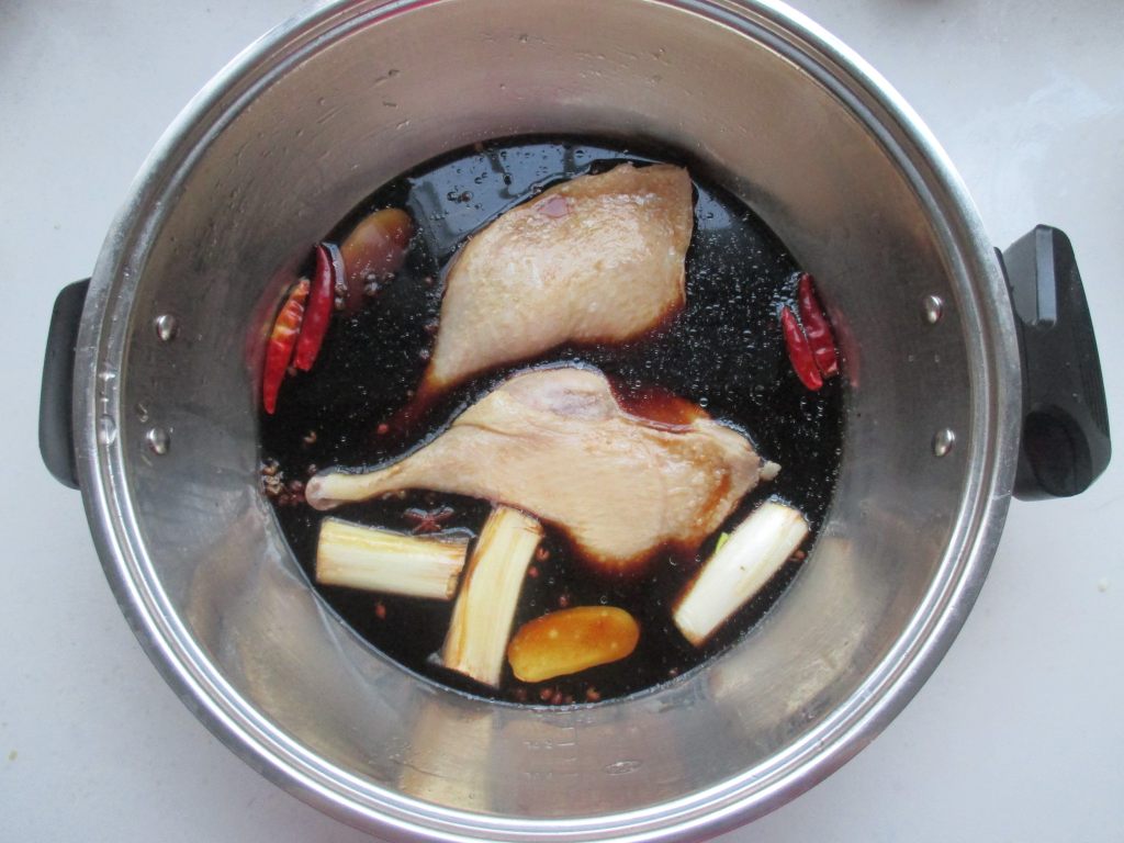 茶卤鸭腿步骤6