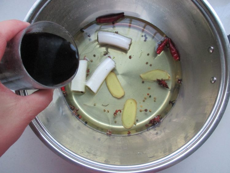 茶卤鸭腿步骤5