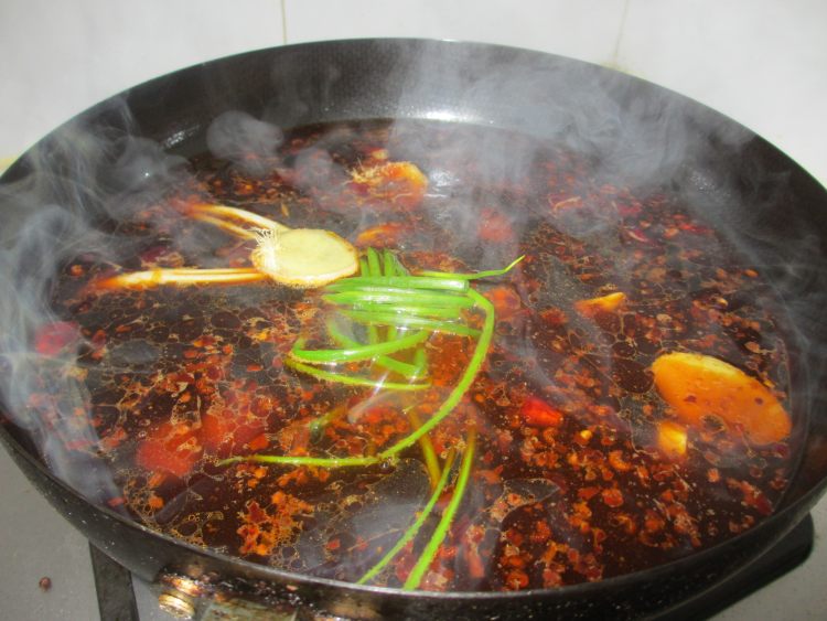 酱烧鸭腿步骤4