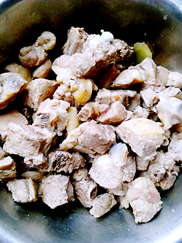 干煸鸭腿步骤4