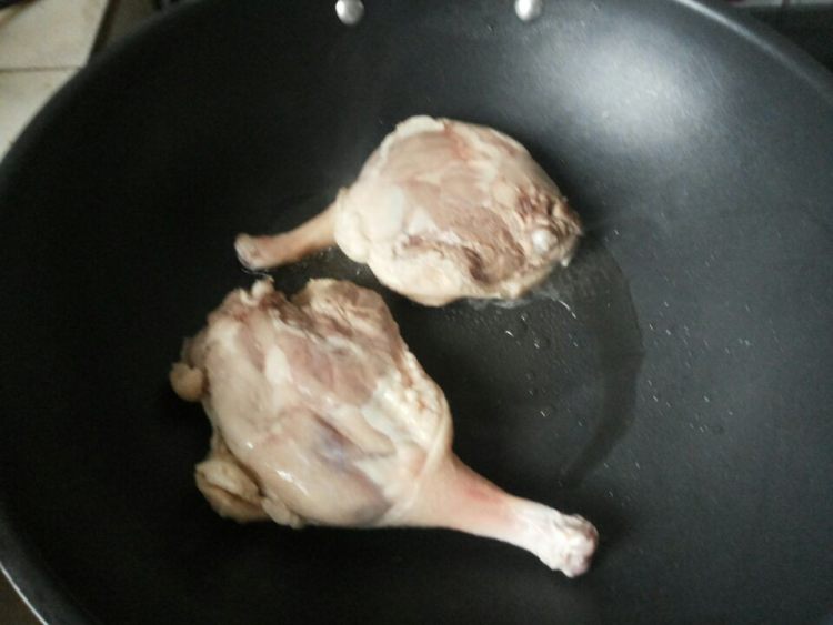 酱香鸭腿步骤3