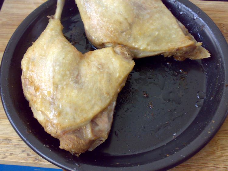 咸香鸭腿步骤8