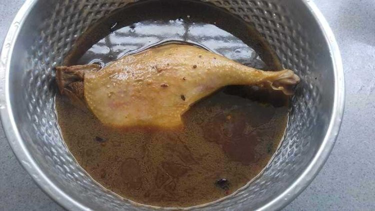 香酥烤鸭腿步骤9