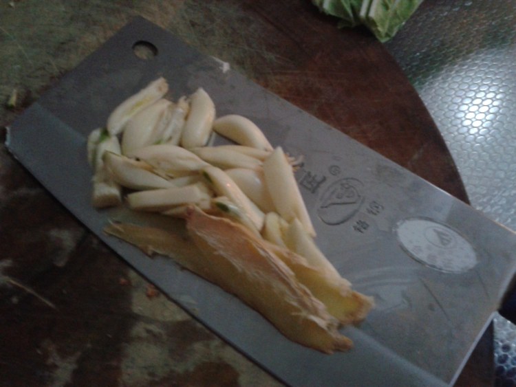 农家干豆腐烧鸭腿步骤3