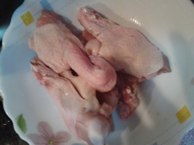 农家干豆腐烧鸭腿步骤1
