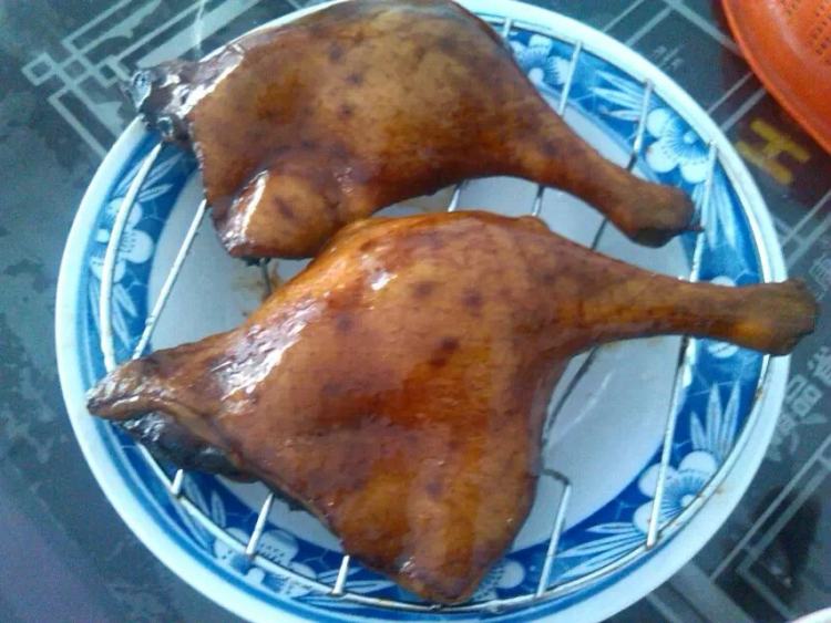 脆皮烤鸭腿步骤6
