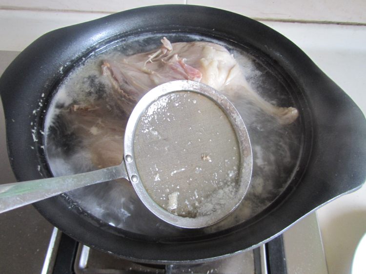 卤鸭腿干子双拼步骤3