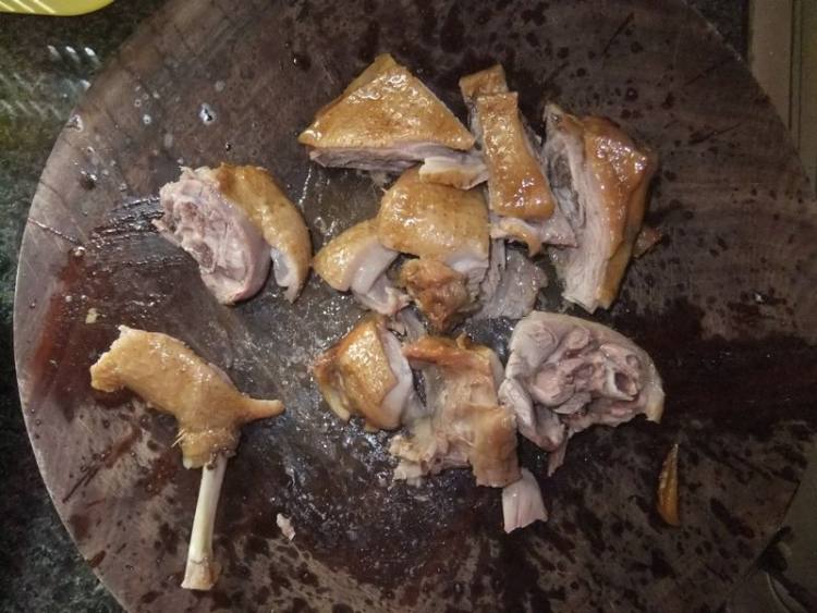焖鸭腿步骤6