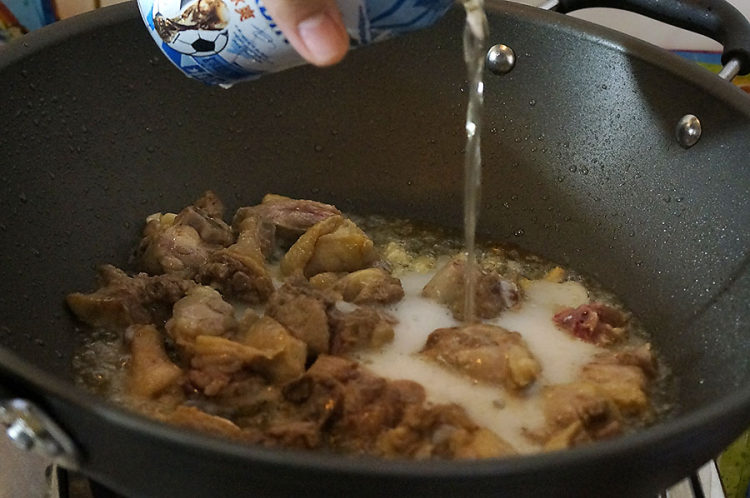 啤酒风味鸭腿步骤6