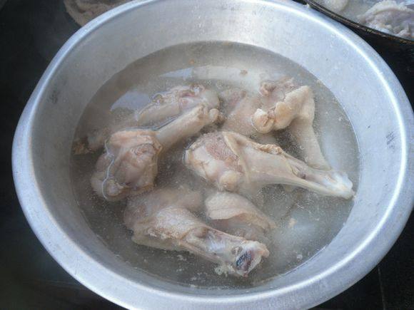 香辣鸭腿步骤4