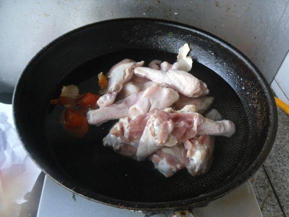 香辣鸭腿步骤2