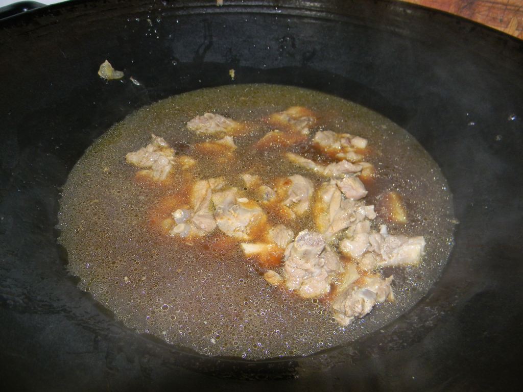 鸭腿烧土豆步骤10