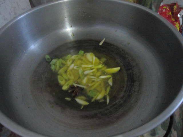 香菜鸭腿步骤3