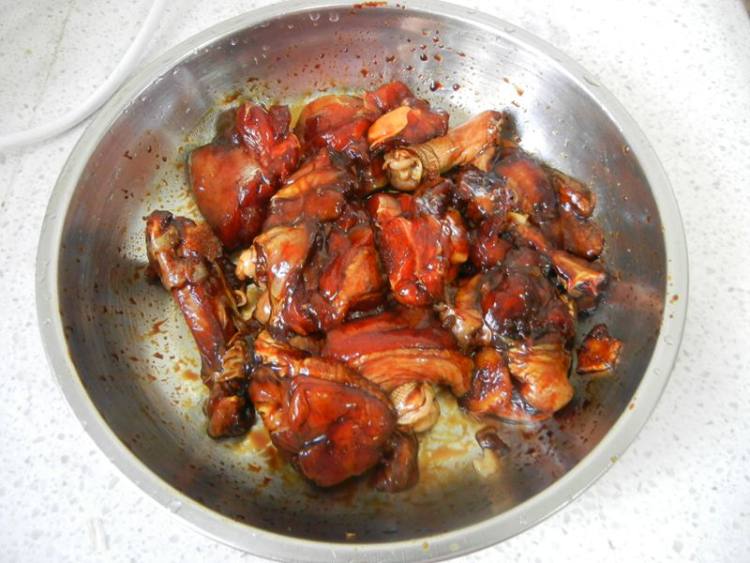 土豆烧鸭块步骤5