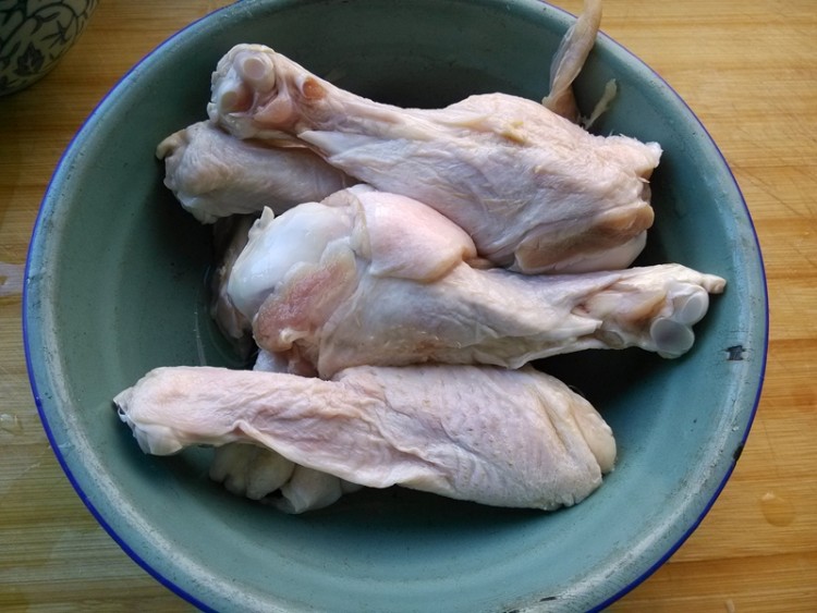 红烧香菇鸭腿步骤1