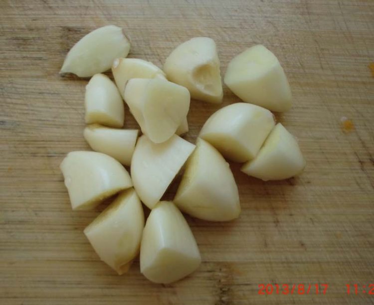 鸭腿烧黄豆步骤4