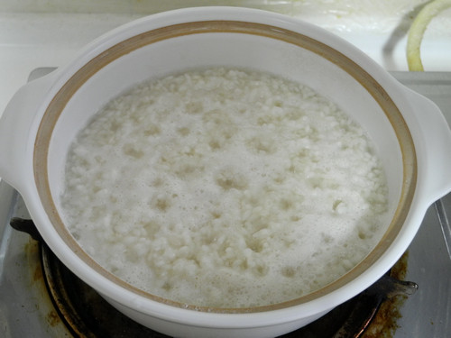 菌香鸭腿煲仔饭步骤12