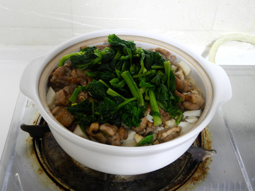 菌香鸭腿煲仔饭步骤18
