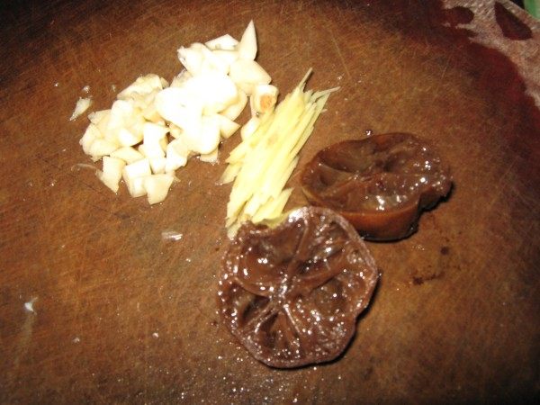 柠檬鸭腿步骤2