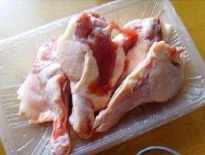 香酥酱鸭步骤1