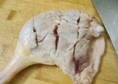脆皮冰梅鸭腿步骤2