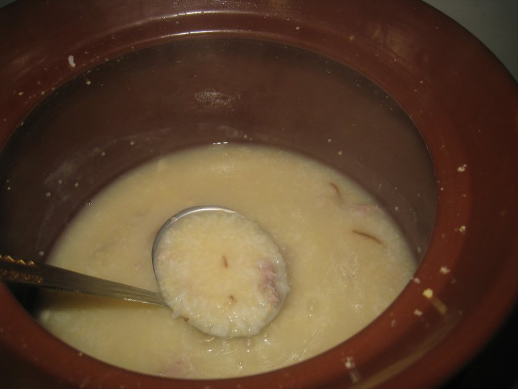 咸蛋瘦肉粥步骤6