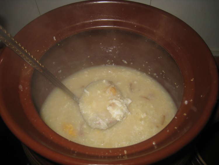 咸蛋瘦肉粥步骤8